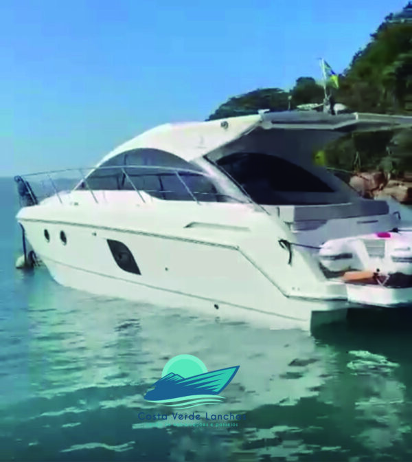 Lancha Beneteau Gran Turismo 38 pés Hardtop – Ano 2012 - Imagem 2